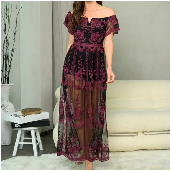 OFF SHOULDER ALL OVER LACE MAXI DRESS - Picture 3 of 6